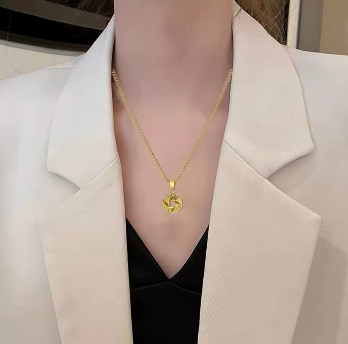 Elegant Jewelry Set for Her - Necklace, Earrings & Bracelet for Any Occasion